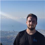 Profesor de ciencias (física, matemáticas...) que puede impartir clases desde cursos de primaria hasta estudiantes de la E.S.O